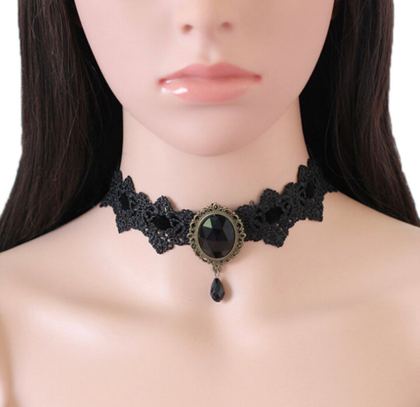 Vintage Lace Gothic Rhinestone Choker