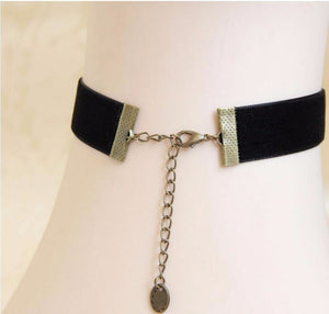 Gothic Vintage Chain Rose Choker