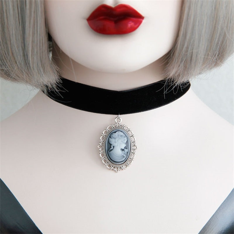 Victorian Pendant Choker