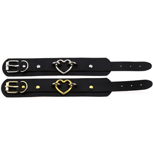 Gothic Black Leather Heart Buckle Wristband