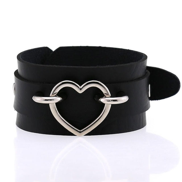 Gothic Black Leather Heart Buckle Wristband