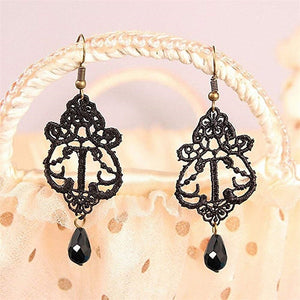 Retro Vintage Gothic Lace Collar Necklace and Earring Set