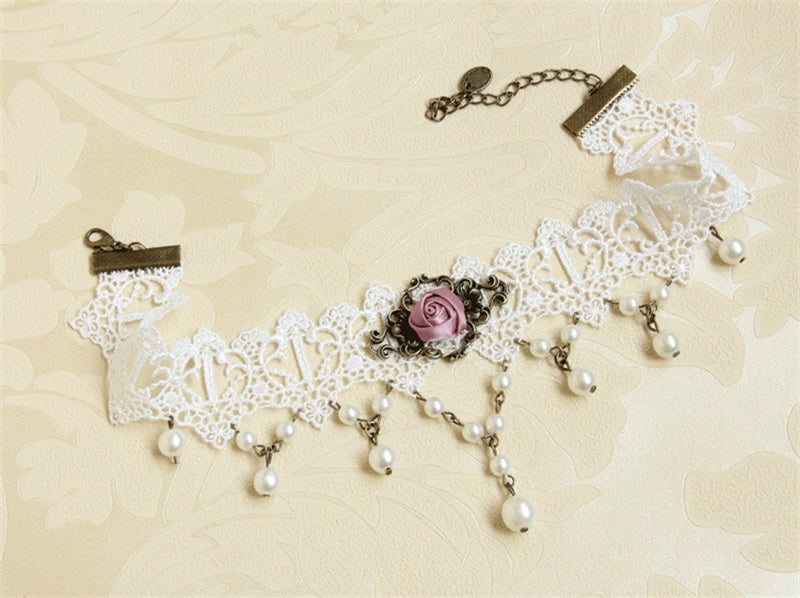 Elegant Vintage Rose Lace Choker