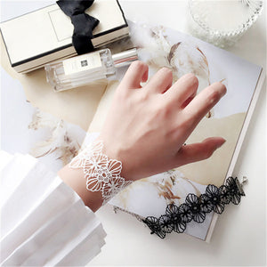 Gothic Lace Floral Choker and Bracelet Set