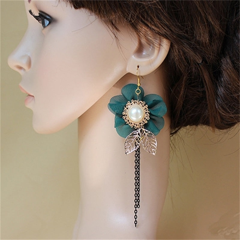 Vintage Green Flower Earrings