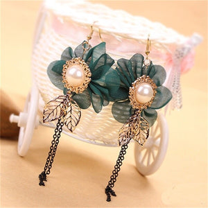 Vintage Green Flower Earrings