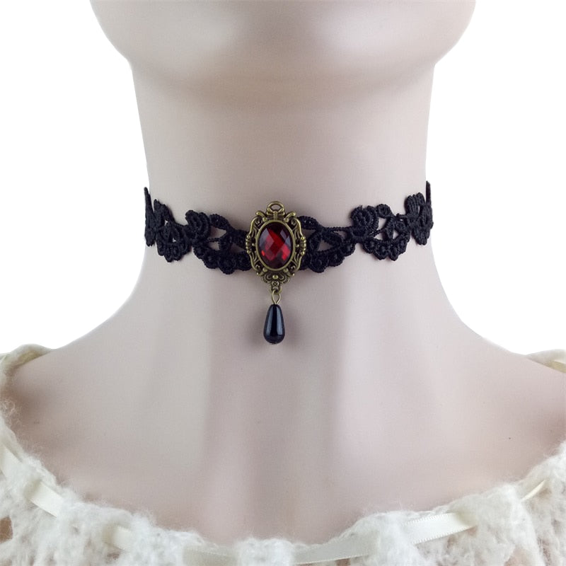 Gothic Pendant Lace Choker