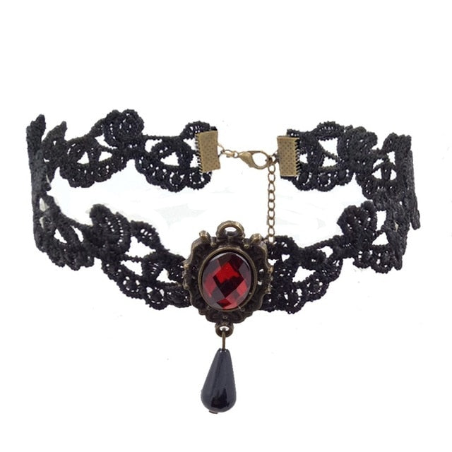 Gothic Pendant Lace Choker