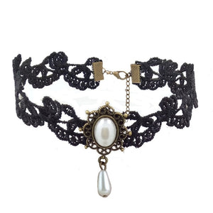 Gothic Pendant Lace Choker