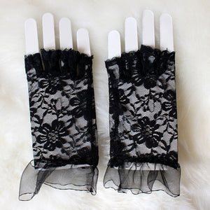 Elegant Lace Fingerless Gloves